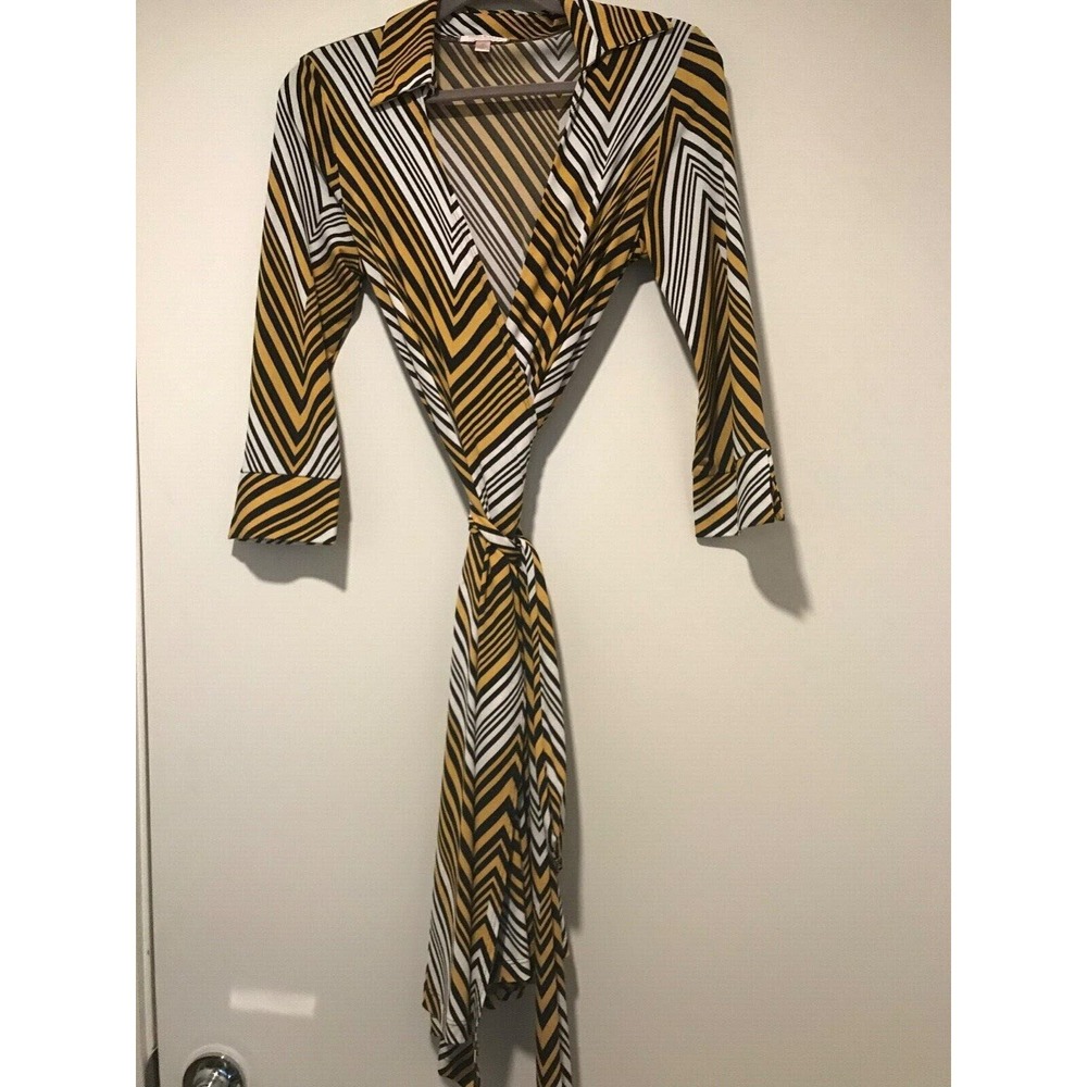 Romeo & Juliet Yellow Brown White Wrap Style Dress Midi Size 10